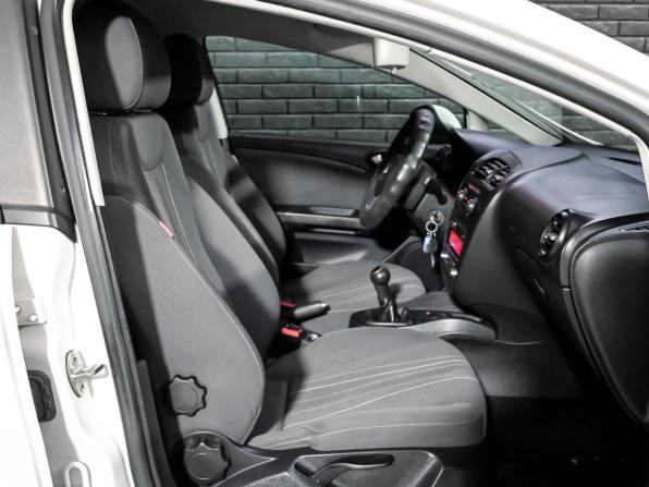 SEAT Leon II Рестайлинг с пробегом 2012 года, цена 830 000 рублей, 152491 км, хэтчбек, Автокод Объявления