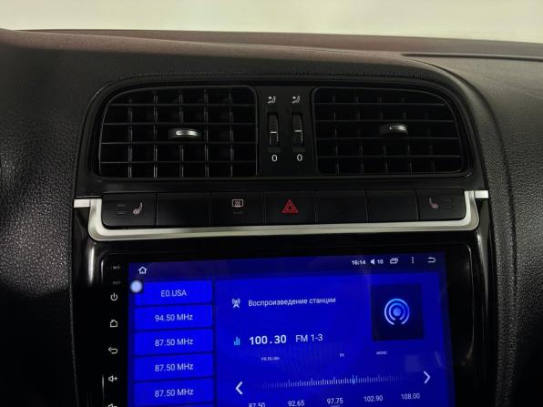 Volkswagen Polo V с пробегом 2013 года, цена 810 000 рублей, 145550 км, седан, Автокод Объявления