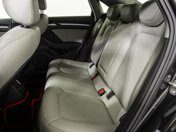 Audi A3 III (8V) Рестайлинг с пробегом 2017 года, цена 2 120 000 рублей, 89018 км, седан, Автокод Объявления