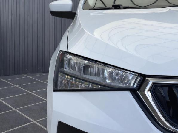 Skoda Rapid II с пробегом 2021 года, цена 1 297 000 рублей, 138036 км, лифтбек, Автокод Объявления