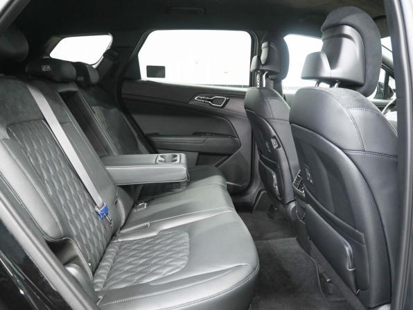 Kia Sportage V с пробегом 2025 года, цена 4 979 900 рублей, 5000 км, внедорожник, Автокод Объявления