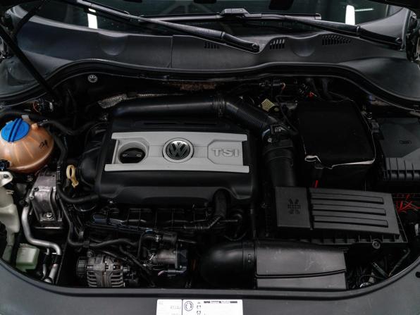 Volkswagen Passat B7 с пробегом 2012 года, цена 1 150 000 рублей, 185675 км, седан, Автокод Объявления