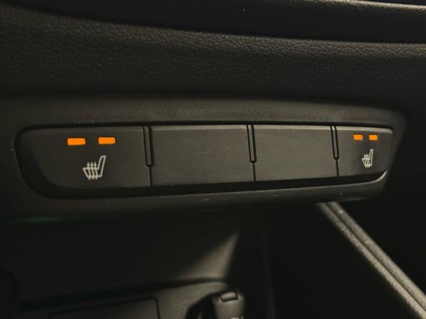 Hyundai Solaris II с пробегом 2019 года, цена 714 999 рублей, 305000 км, седан, Автокод Объявления