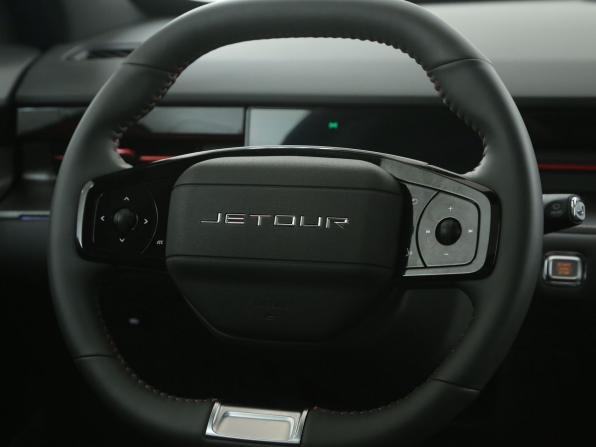 JETOUR DASHING I с пробегом 2024 года, цена 1 947 000 рублей, 45600 км, внедорожник, Автокод Объявления