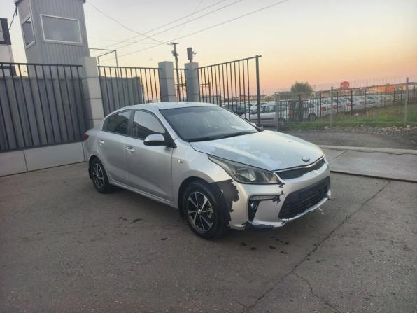 Kia Rio IV с пробегом 2017 года, цена 699 000 рублей, 90017 км, седан, Автокод Объявления