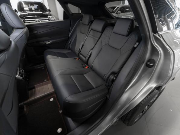 Lexus RX V с пробегом 2025 года, цена 7 500 000 рублей, 7720 км, внедорожник, Автокод Объявления