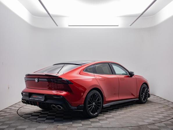 Changan UNI-V I с пробегом 2023 года, цена 2 185 000 рублей, 42494 км, лифтбек, Автокод Объявления