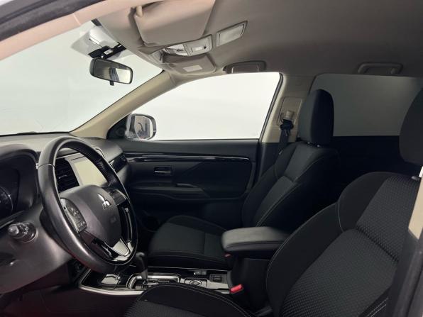 Mitsubishi Outlander III Рестайлинг 3 с пробегом 2020 года, цена 2 299 000 рублей, 95000 км, внедорожник, Автокод Объявления