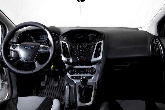 Ford Focus III с пробегом 2012 года, цена 749 000 рублей, 220846 км, седан, Автокод Объявления
