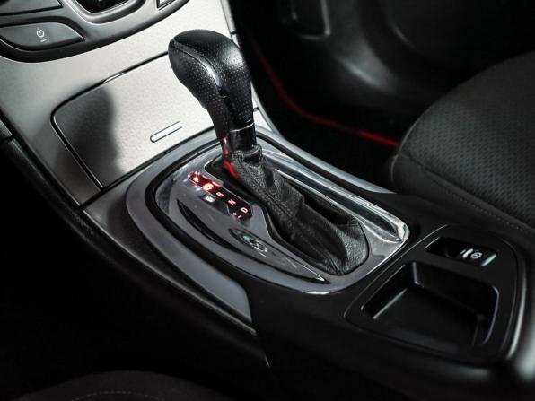 Opel Insignia I Рестайлинг с пробегом 2013 года, цена 1 050 000 рублей, 126433 км, седан, Автокод Объявления