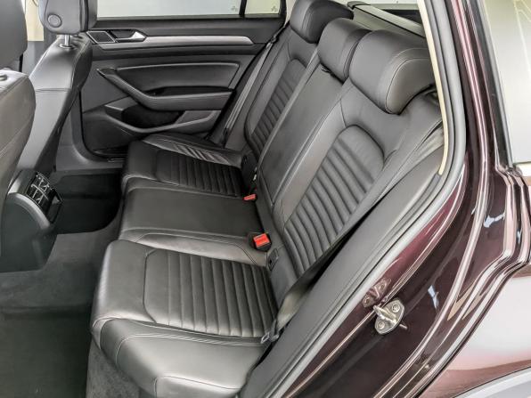 Volkswagen Passat B8 с пробегом 2018 года, цена 2 170 000 рублей, 188851 км, универсал, Автокод Объявления