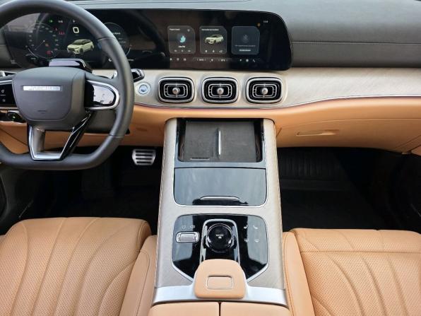 Jaecoo J8 с пробегом 2024 года, цена 3 132 000 рублей, 51870 км, внедорожник, Автокод Объявления