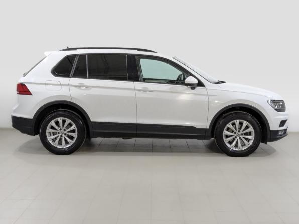 Volkswagen Tiguan II с пробегом 2020 года, цена 2 550 000 рублей, 95974 км, внедорожник, Автокод Объявления
