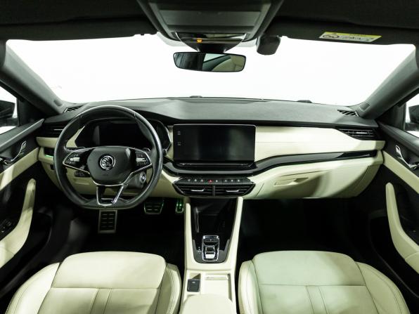 Skoda Octavia IV (A8) с пробегом 2021 года, цена 2 049 700 рублей, 174716 км, лифтбек, Автокод Объявления