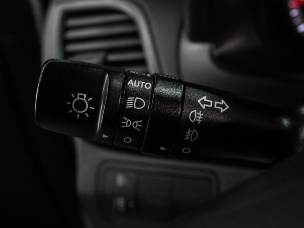 Hyundai Solaris I Рестайлинг с пробегом 2015 года, цена 954 000 рублей, 174286 км, седан, Автокод Объявления