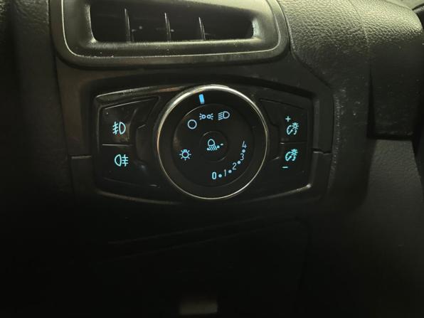 Ford Focus III с пробегом 2012 года, цена 619 000 рублей, 196567 км, хэтчбек, Автокод Объявления