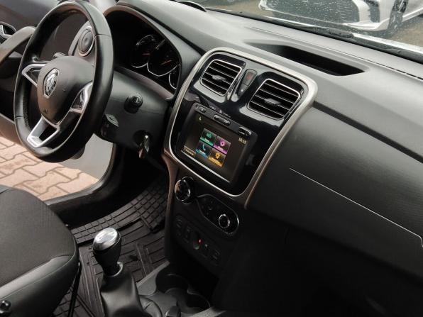 Renault Sandero II Рестайлинг с пробегом 2021 года, цена 1 199 000 рублей, 103580 км, хэтчбек, Автокод Объявления