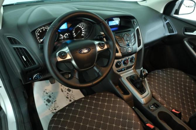 Ford Focus III с пробегом 2012 года, цена 899 000 рублей, 177000 км, седан, Автокод Объявления