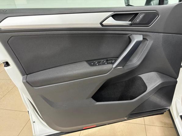 Volkswagen Tiguan II с пробегом 2020 года, цена 2 595 000 рублей, 90416 км, внедорожник, Автокод Объявления
