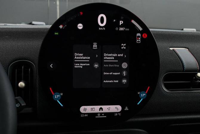Mini Hatch IV (F65/F66/J01) с пробегом 2024 года, цена 4 080 000 рублей, 10180 км, хэтчбек, Автокод Объявления