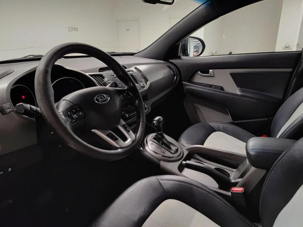 Kia Sportage III Рестайлинг с пробегом 2014 года, цена 1 160 000 рублей, 249374 км, внедорожник, Автокод Объявления