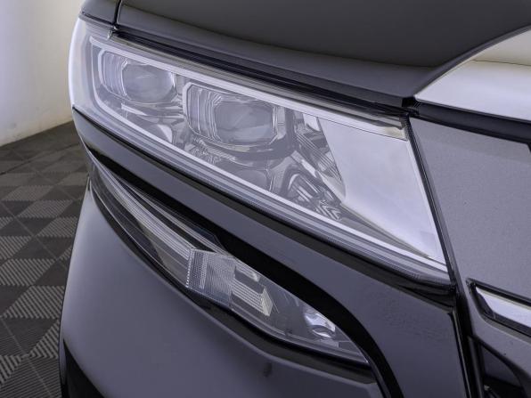 Toyota Alphard III Рестайлинг с пробегом 2018 года, цена 5 300 000 рублей, 70043 км, минивэн, Автокод Объявления