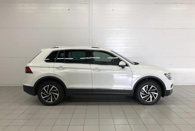 Volkswagen Tiguan II с пробегом 2018 года, цена 2 950 000 рублей, 76241 км, внедорожник, Автокод Объявления