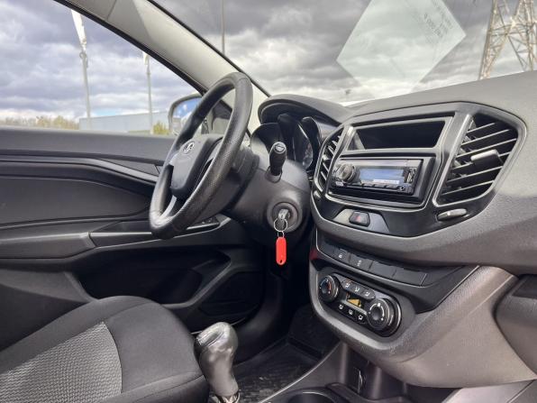 Lada (ВАЗ) Vesta I с пробегом 2019 года, цена 698 000 рублей, 93860 км, седан, Автокод Объявления