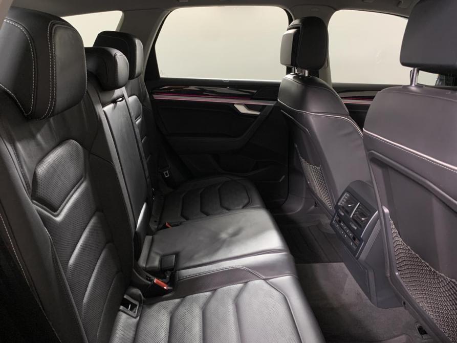 Volkswagen Touareg III Москва  - изображение 17