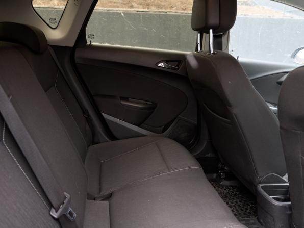 Opel Astra J Рестайлинг с пробегом 2013 года, цена 615 000 рублей, 129698 км, хэтчбек, Автокод Объявления