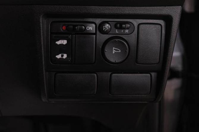 Honda Freed I с пробегом 2008 года, цена 929 000 рублей, 182000 км, компактвэн, Автокод Объявления