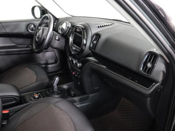 Mini Countryman II с пробегом 2019 года, цена 2 247 000 рублей, 88052 км, внедорожник, Автокод Объявления