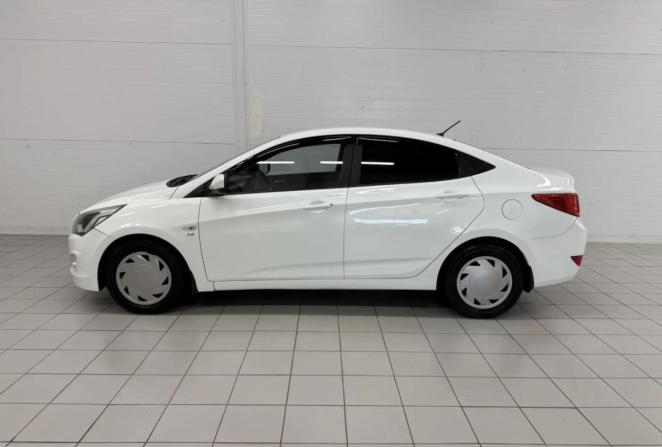 Hyundai Solaris I Рестайлинг с пробегом 2015 года, цена 1 030 000 рублей, 159799 км, седан, Автокод Объявления