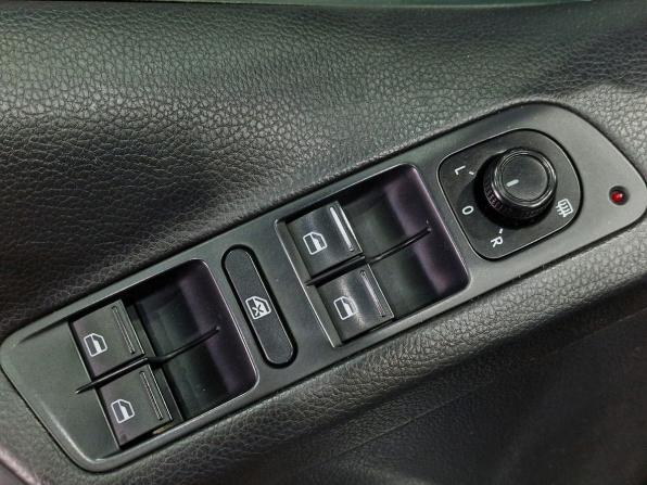 Volkswagen Tiguan I Рестайлинг с пробегом 2016 года, цена 1 250 000 рублей, 159954 км, внедорожник, Автокод Объявления