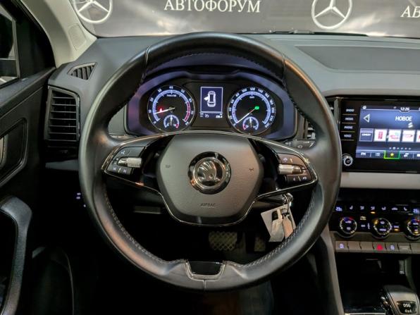 Skoda Karoq I с пробегом 2020 года, цена 2 300 000 рублей, 74381 км, внедорожник, Автокод Объявления