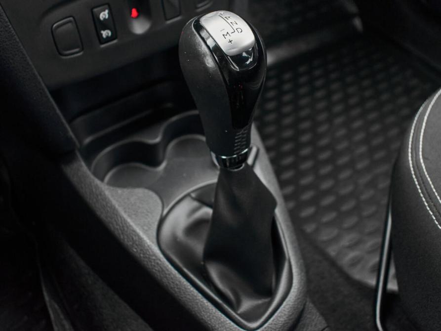 Renault Logan II Екатеринбург  - изображение 18