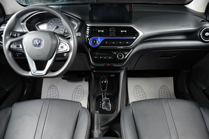 Changan Alsvin с пробегом 2023 года, цена 1 199 000 рублей, 47222 км, седан, Автокод Объявления