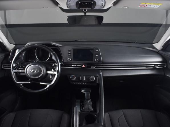 Hyundai Elantra VII (CN7) с пробегом 2021 года, цена 1 799 999 рублей, 104952 км, седан, Автокод Объявления