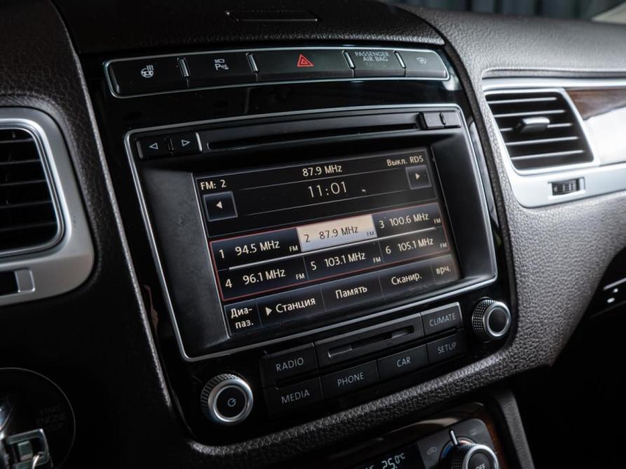 Volkswagen Touareg II Рестайлинг Волгоград  - изображение 13