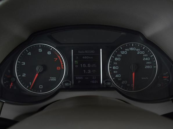 Audi Q5 I (8R) с пробегом 2012 года, цена 2 299 995 рублей, 92643 км, внедорожник, Автокод Объявления