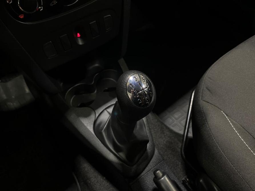 Renault Sandero II Рестайлинг Челябинск  - изображение 14