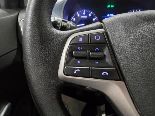 Hyundai Solaris II с пробегом 2018 года, цена 1 175 000 рублей, 152001 км, седан, Автокод Объявления