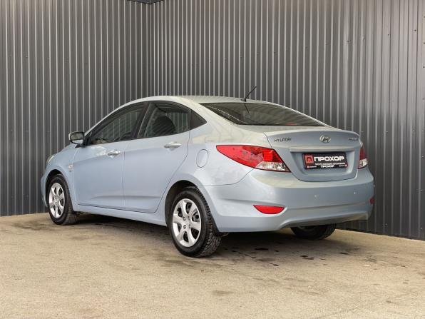 Hyundai Solaris I с пробегом 2012 года, цена 837 000 рублей, 108027 км, седан, Автокод Объявления