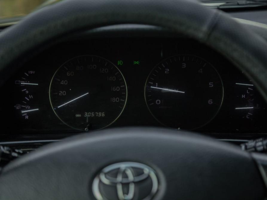 Toyota Land Cruiser 100 Series Рестайлинг 2 Тюмень  - изображение 10