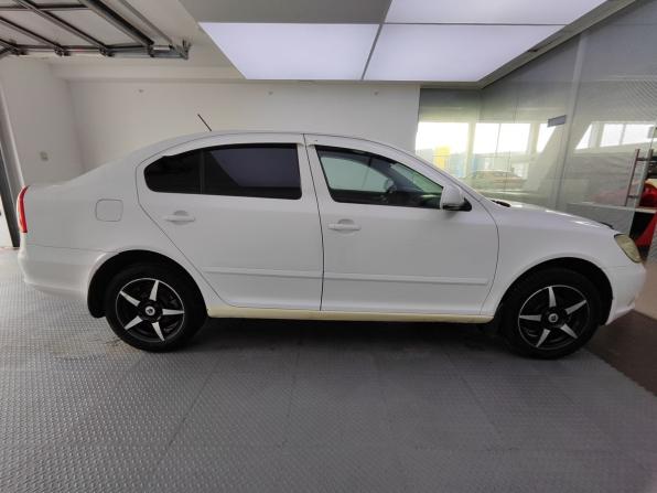 Skoda Octavia II (A5) Рестайлинг с пробегом 2012 года, цена 900 000 рублей, 180000 км, лифтбек, Автокод Объявления
