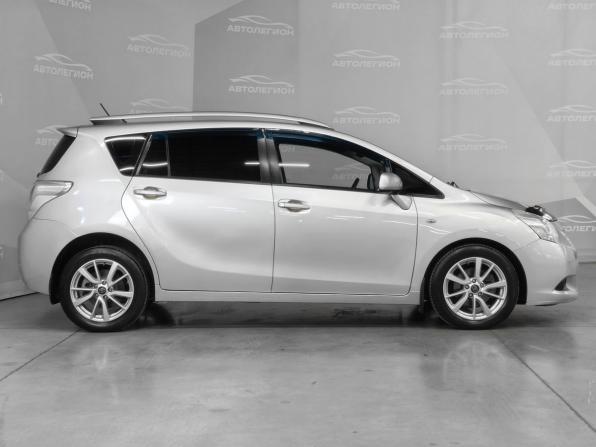 Toyota Verso I с пробегом 2010 года, цена 900 000 рублей, 250000 км, компактвэн, Автокод Объявления