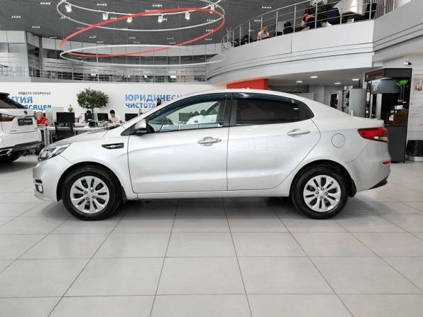 Kia Rio III Рестайлинг с пробегом 2017 года, цена 1 129 000 рублей, 137570 км, седан, Автокод Объявления