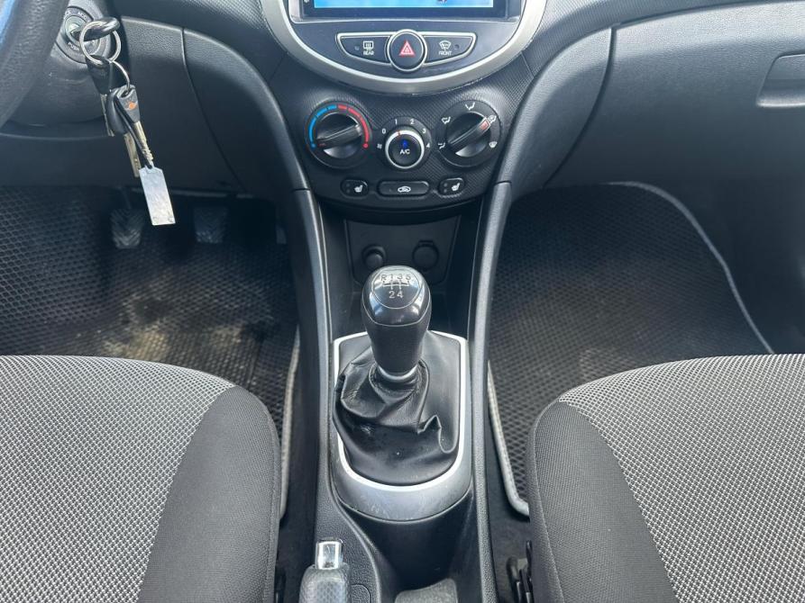 Hyundai Solaris I Екатеринбург  - изображение 11