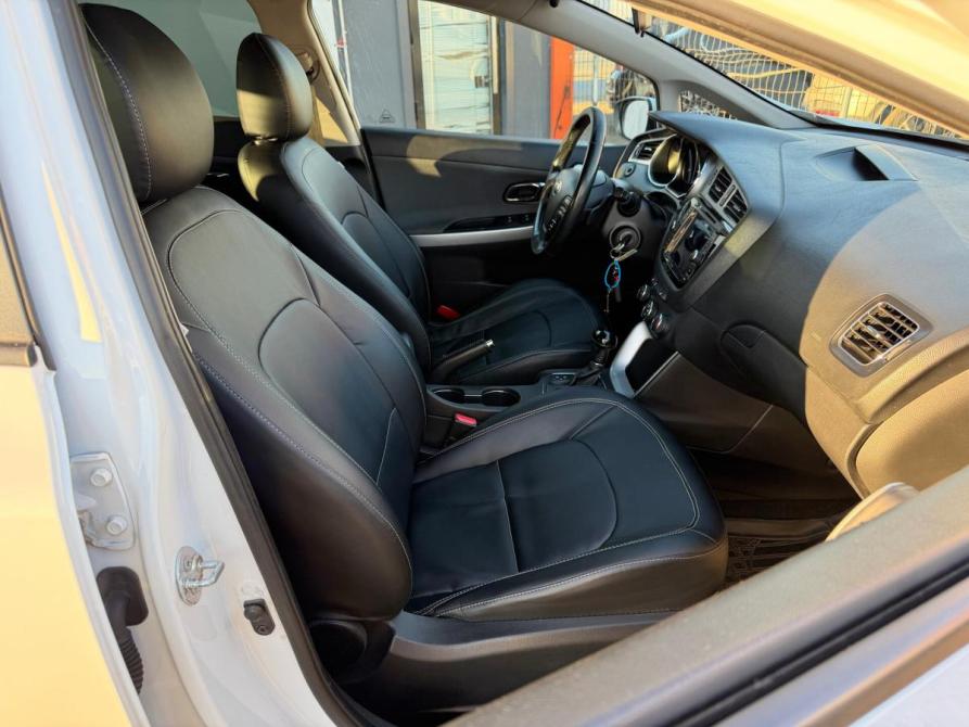 Kia Ceed II Набережные Челны  - изображение 14