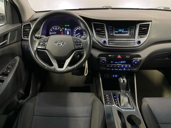 Hyundai Tucson III с пробегом 2015 года, цена 1 820 000 рублей, 184006 км, внедорожник, Автокод Объявления